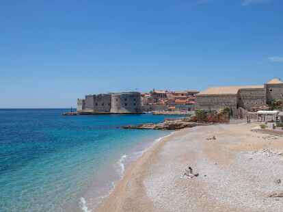 An den meisten Adria-Str&auml;nden wird das Badeverbot, das nach dem Hochwasser verh&auml;ngt wurde, wieder aufgehoben.