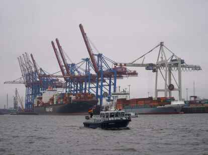 Der Hamburger Hafen z&auml;hlt zu den wichtigsten H&auml;fen der EU.