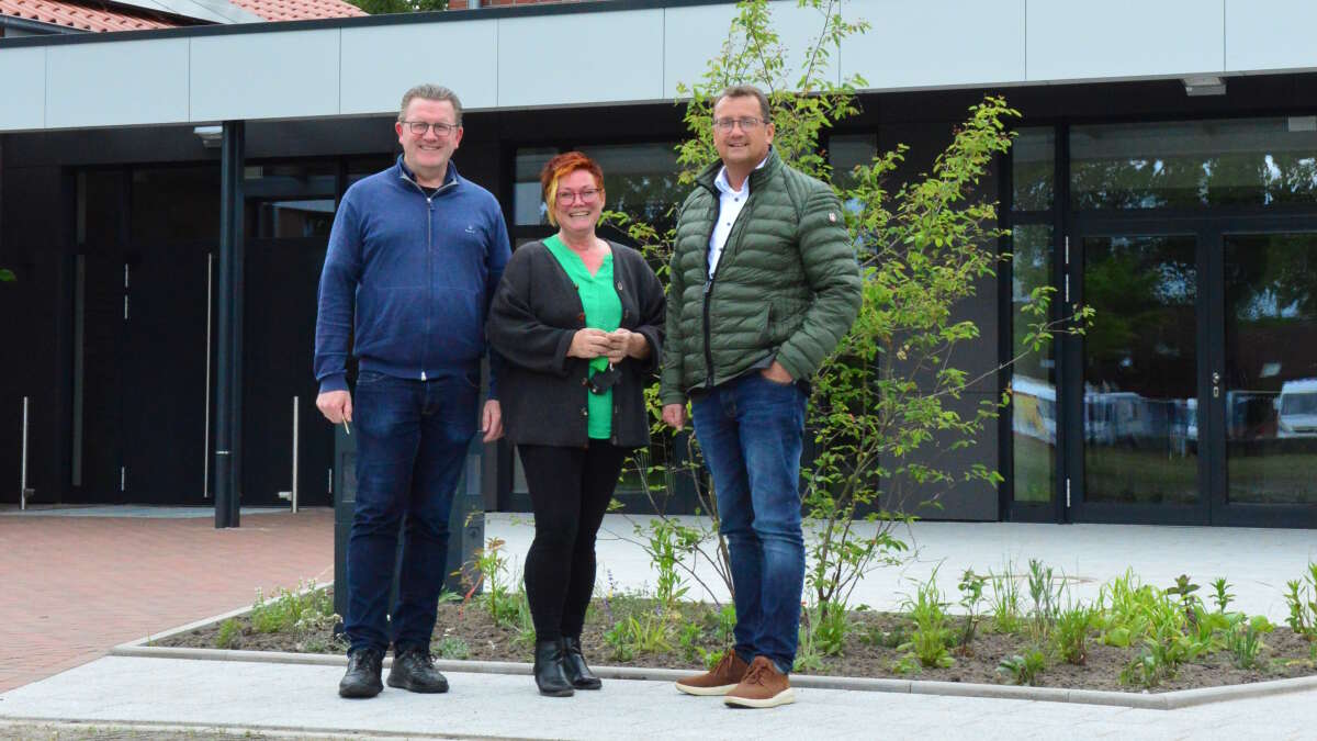 Altes Feuerwehrhaus Zetel Neues Veranstaltungszentrum am Markthamm