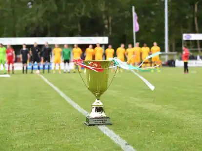 Um ihn geht es – den Ostfriesland-Cup. Und natürlich geht es für die Mannschaften auch um ein ordentliches Preisgeld.