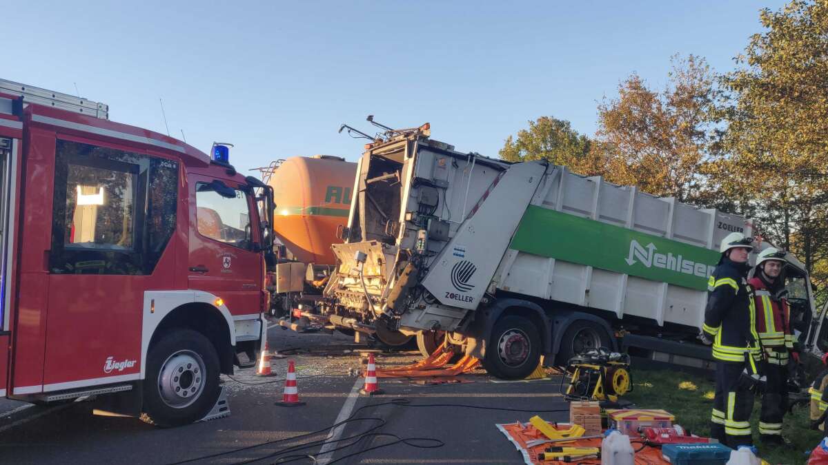 Horror-Unfall Auf Der B210: Prozessauftakt In Jever