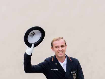 Der Reiter S&ouml;nke Rothenberger gewann bei der Dressur-DM.