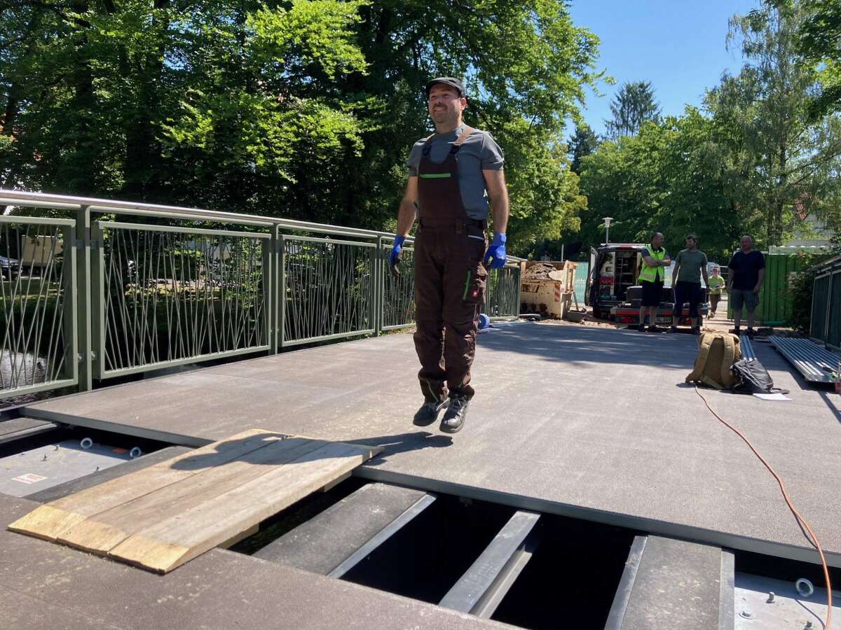 SchwingungsTest in Oldenburg für Brücke über die Mühlenhunte
