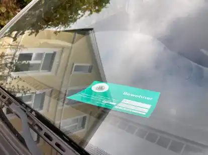 Ein Bewohnerparkausweis in Oldenburg, der aktuell zwischen 80 und 160 Euro im Jahr kostet.