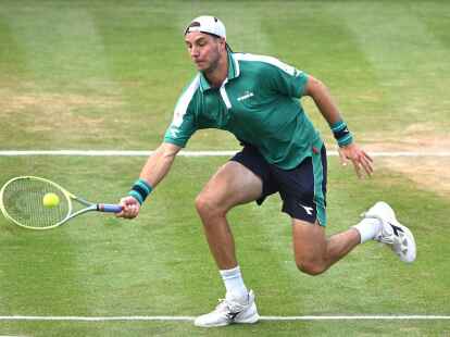 Jan-Lennard Struff in Aktion.