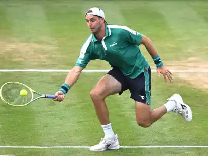 Jan-Lennard Struff in Aktion.