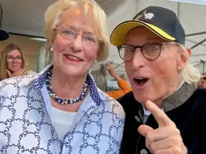 Kennen sich seit vielen Jahren: Eske Nannen und Otto Waalkes bei der Ausstellungser&ouml;ffnung im Buchheim-Museum am Starnberger See.