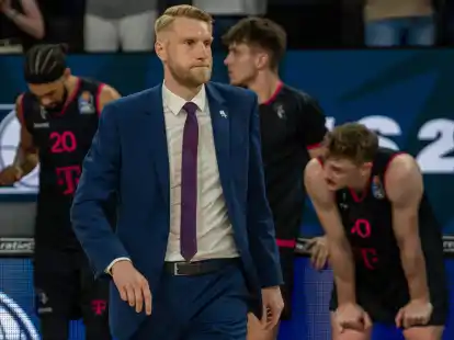 Trainer Tuomas Iisalo verl&auml;sst die Telekom Baskets Bonn.