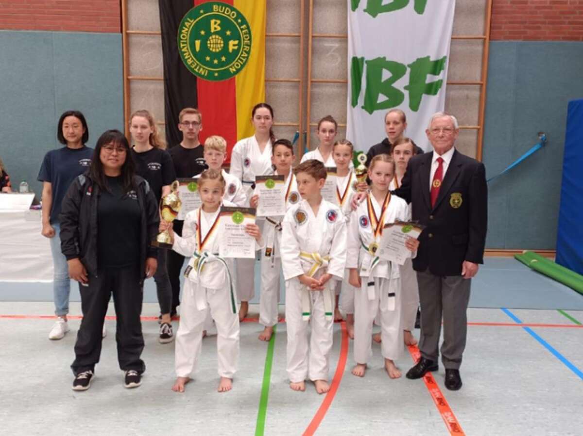 German Open der IBF 30 Medaillen für SVO, VTB und KKG OldenburgNord