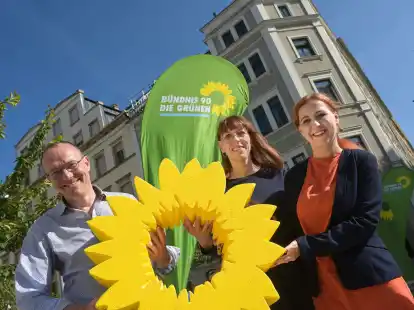 Wolfram G&uuml;nther, Katja Meier und Franziska Schubert sollen f&uuml;r die Gr&uuml;nen in Sachsen im kommenden Jahr bei der Landtagswahl als Spitzenkandidaten antreten.