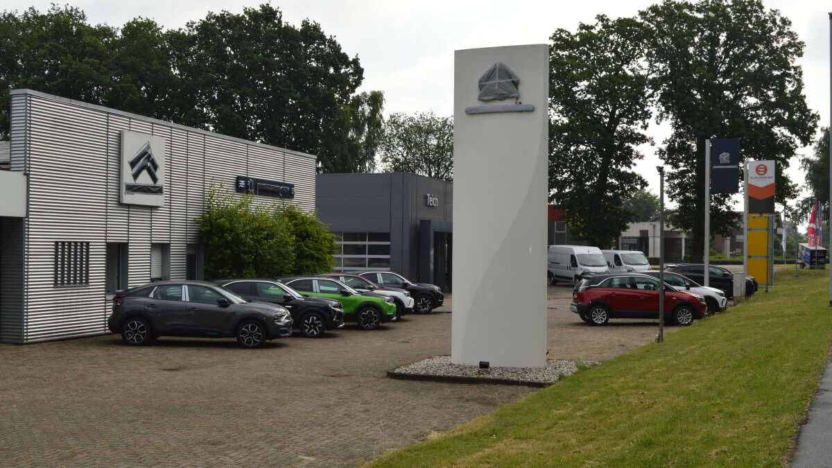 Autohaus Teich in Cloppenburg geschlossen 17 ExMitarbeiter klagen