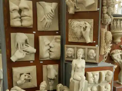 Traumhafte Ton- und Keramik-Kunst pr&auml;gen den T&ouml;pfermarkt in Leer.