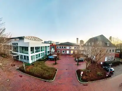 Auf diesem Grundst&uuml;ck an der Weser-Ems-Halle kann gebaut.