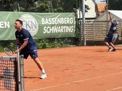 Jannik Schultze (links) und Fabio Jochens verloren ihr Doppel am Wochenende knapp.