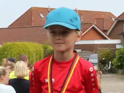 Bester F-Jugendlicher bei der FKV-Meisterschaft mit der Holzkugel:  Eric Osterthun aus Bredehorn
