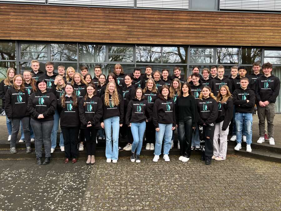 Alle Abiturienten und Fachabiturienten aus Oldenburg 2023 Abitur an der IGS Kreyenbrück