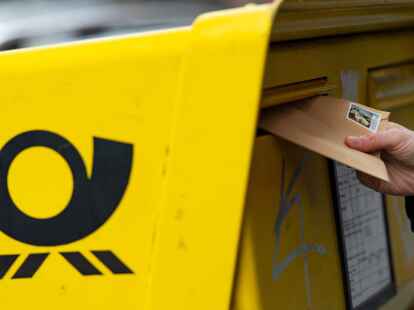 Mutma&szlig;liche Drogenh&auml;ndler sollen Drogen &uuml;ber eine K&ouml;lner Postfiliale verschickt haben (Symbolfoto).