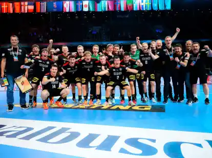 Die deutschen U21-Handballer treffen im WM-Halbfinale auf Serbien.