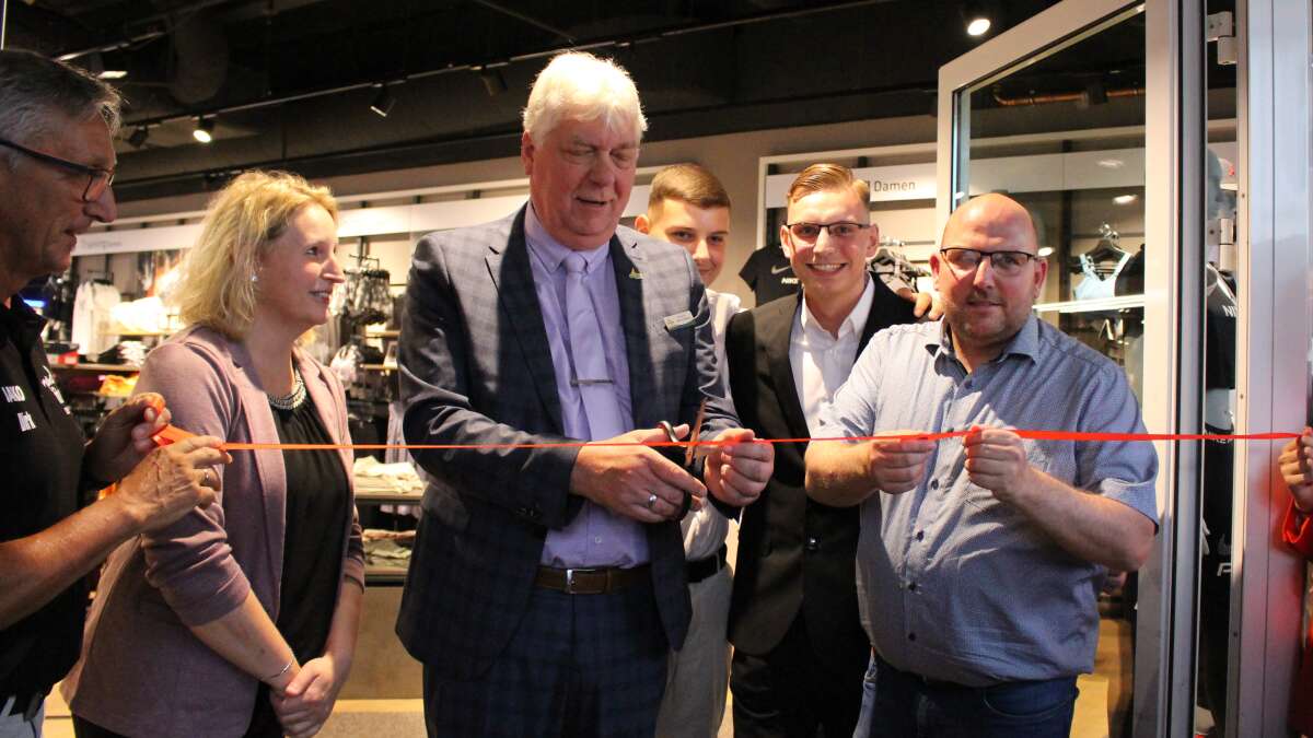 Neues Leben im ehemaligen AldiKomplex in Brake Stefan Franz