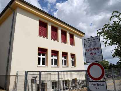 Blick auf die Schule der 13-J&auml;hrigen, die nach der Einnahme einer Ecstasy-Pille gestorben ist.