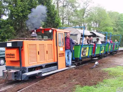 Ein tolles Erlebnis verspricht die Fahrt mit dem Seelter Foonkieker zu werden, einer Moorbahn in der cloppenburgischen Gemeinde Saterland.