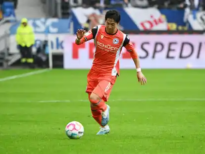 Masaya Okugawa wechselt abl&ouml;sefrei von Bielefeld zum FC Augsburg.