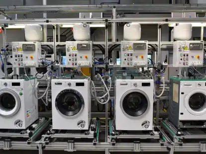 Von der Materialknappheit ist vor allem weiterhin die Elektrotechnik-Branche betroffen.