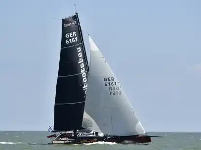 Die &bdquo;Black Maggy&ldquo; musste wegen eines medizinischen Notfalls bereits in der ersten Nacht der Regatta die Segel streichen.