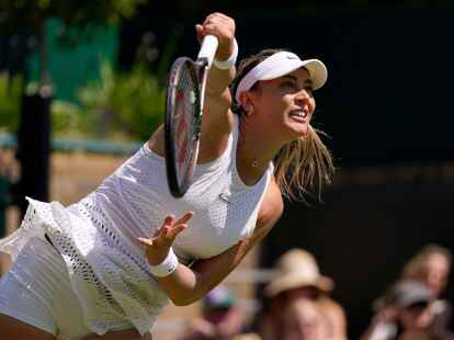 Paula Badosa musste ihre Zweitrunden-Partie im Einzel verletzt aufgeben.