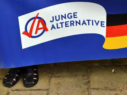 Plakat der AfD-Jugendorganisation Junge Alternative (JA).