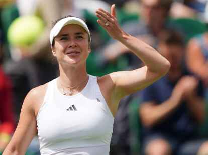 Jelina Switolina jubelt nach ihrem Sieg.