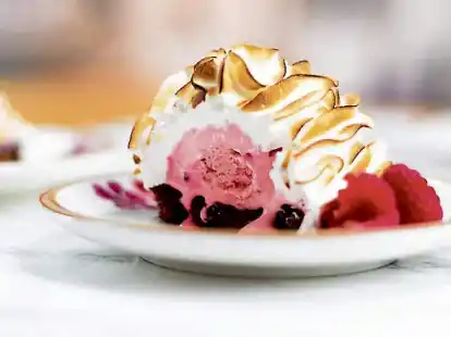 Im Fischbahnhof im Schaufenster Fischereihafen gibt es seit kurzem auch Eis und Kaffee. Die FBG hat einen neuen P&auml;chter gefunden.