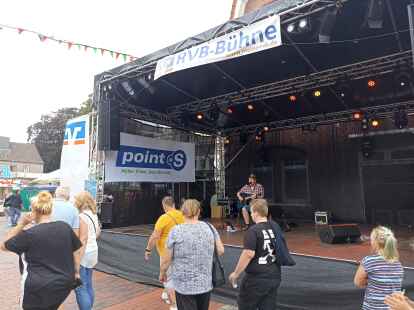 Beim Wittmunder B&uuml;rgermarkt kamen die Menschen zusammen.