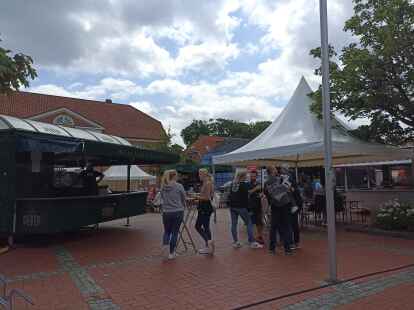 Beim Wittmunder B&uuml;rgermarkt kamen die Menschen zusammen.