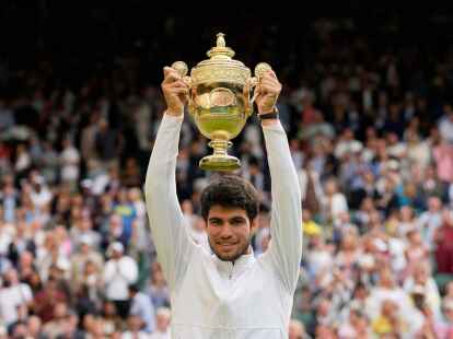 Er f&uuml;hrt die Weltrangliste an: Carlos Alcaraz.