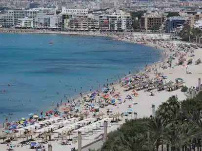 Der Strand von Arenal auf Mallorca.