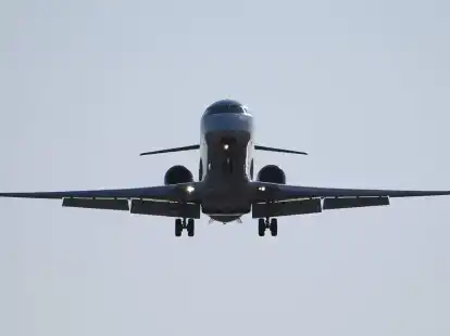 Flugg&auml;sten in Deutschland kann bei Versp&auml;tungen eine Ausgleichszahlung zustehen, auch wenn f&uuml;r die Versp&auml;tung ein Teilflug au&szlig;erhalb der EU urs&auml;chlich war.