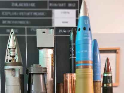 F&uuml;r Ausbildungszwecke gibt es eine umfangreiche Munitionsmustersammlung, die derzeit &uuml;berarbeitet wird.