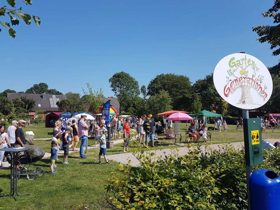 „Garten der Generationen“ Spielefest in Hooksiel