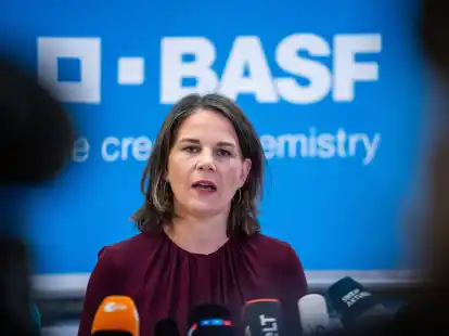 Au&szlig;enministerin Annalena Baerbock besucht die BASF-Zentrale in Ludwigshafen