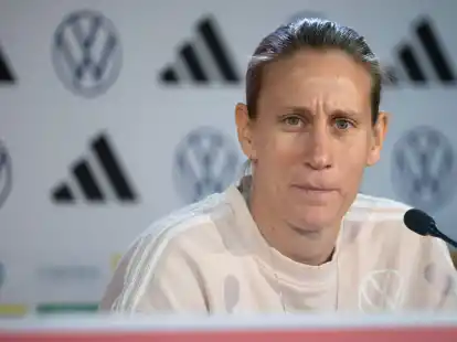 Ersatztorh&uuml;terin Berger hofft, bei einem m&ouml;glichen Elfmeterschie&szlig;en eingewechselt zu werden.