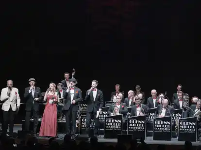 Zum 35-j&auml;hrigen Bestehen tritt das Glenn Miller Orchestras unter Leitung von Wil Salden unter anderem auch in Jever auf.