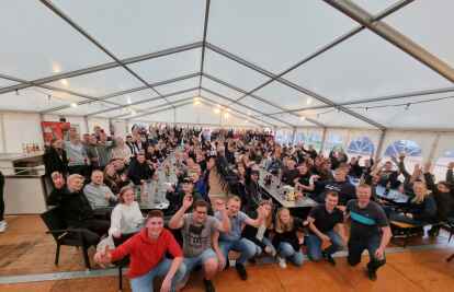 Zu Neugr&uuml;ndung im Mai 2022 kamen rund 200 junge Leute ins Landgasthaus Waidmannsruh. (Bild: Landjugend)