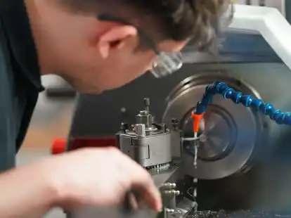 Viele Unternehmen in Deutschland werden auch in diesem Jahr wieder Probleme haben, Auszubildende zu finden.