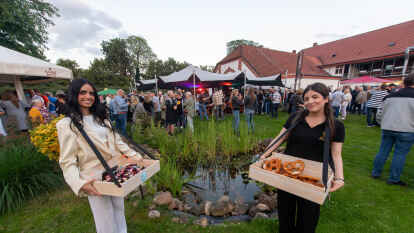 Fast wie fr&uuml;her: Mehr als 500 G&auml;ste hatten Riesenspa&szlig; bei der Revival-Party zur Erinnerung an die Disco 