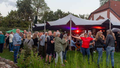 Fast wie fr&uuml;her: Mehr als 500 G&auml;ste hatten Riesenspa&szlig; bei der Revival-Party zur Erinnerung an die Disco 