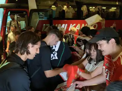 Die Auslandsvermarktung der Fu&szlig;ball-Bundesliga bleibt ein Streitthema.