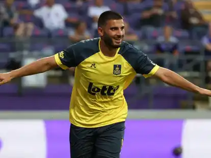 St&uuml;rmer Deniz Undav soll das Interesse des VfB geweckt haben.