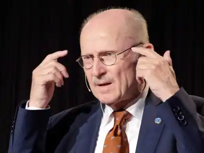 Willi Lemke sieht die Vormachtstellung des FC Bayern im deutschen Fu&szlig;ball &uuml;ber Jahre nicht gef&auml;hrdet.