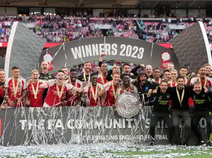 Der FC Arsenal sicherte sich gegen Manchester City den Community Shield.